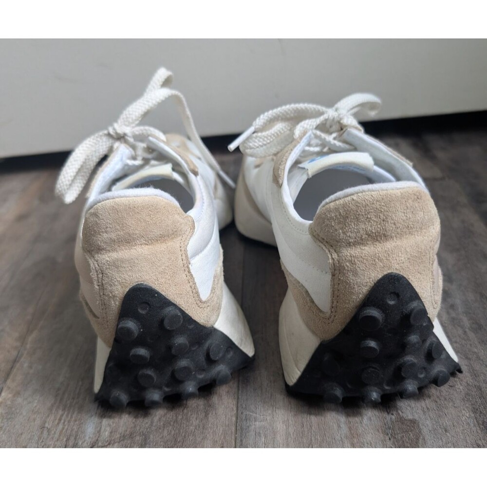 New Balance 327 Shoes 'Beige White' Nylon Retro Runner Lug Sole Women's 8.5 - Picture 4 of 6